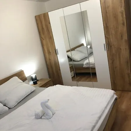 Ah Odborarska Apartment